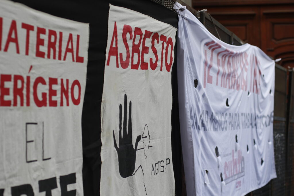 Movilización a la Legislatura porteña